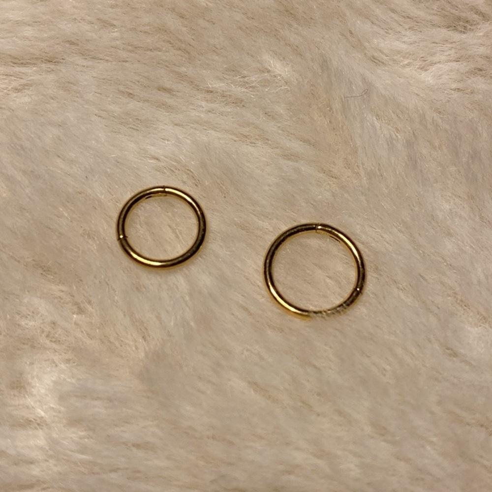 2pc Golden Nose Rings 18G 1mm (.7mm & .6mm) NEW